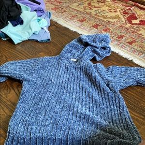 Forever 21 girls size 12 blue sweater